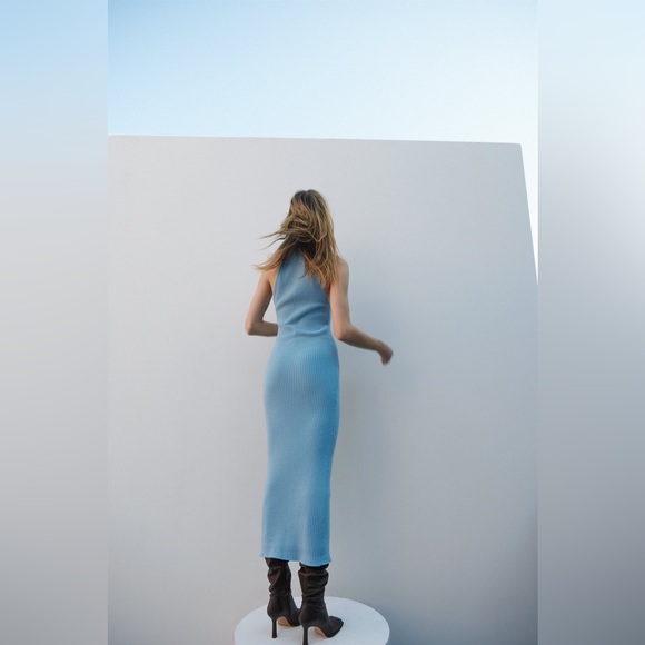 Zara tube halter dress blogger fav - Picture 2 of 5